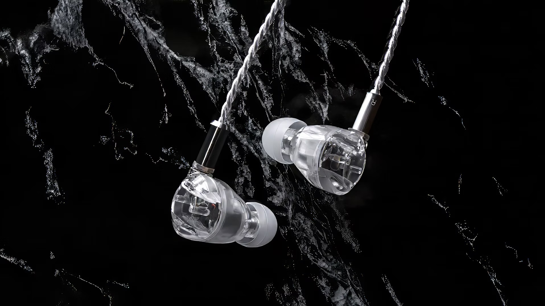 THE EVERDAY CARRY IEM, 정확함을 일상으로 옮긴 이어폰